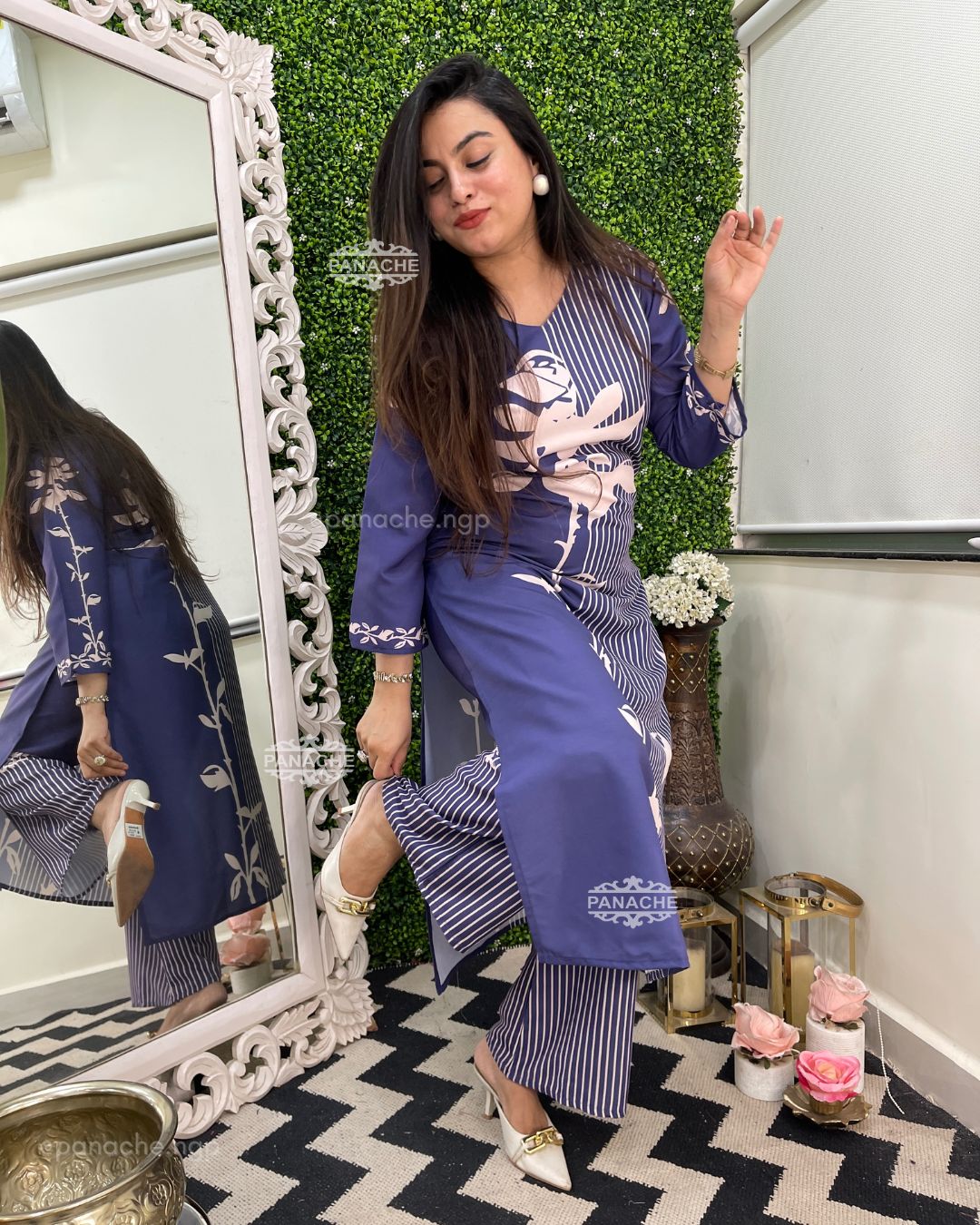 Budget printed suit