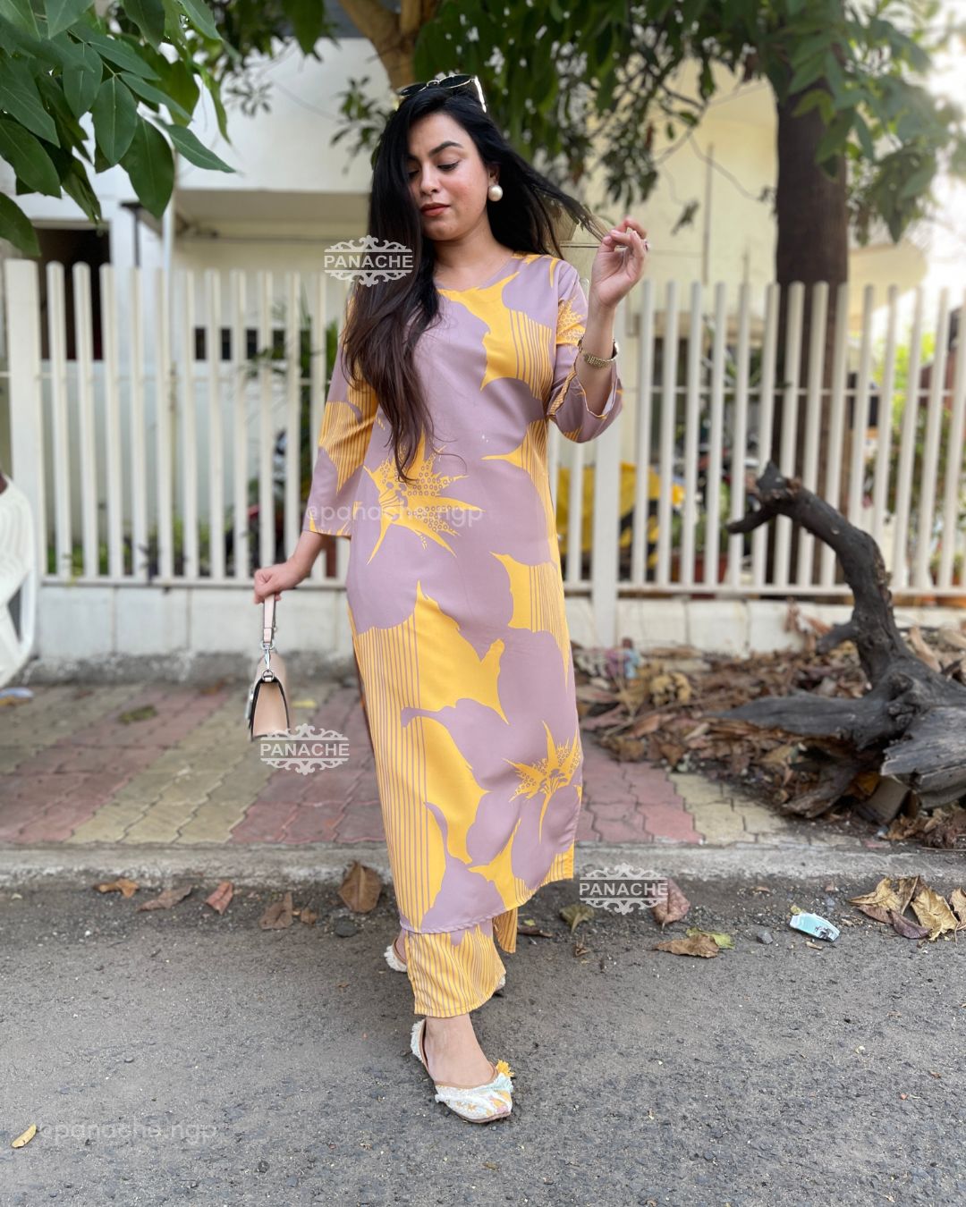 Lilac floral set