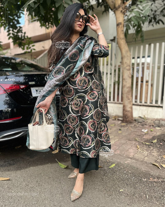 Printed semiformal budget range