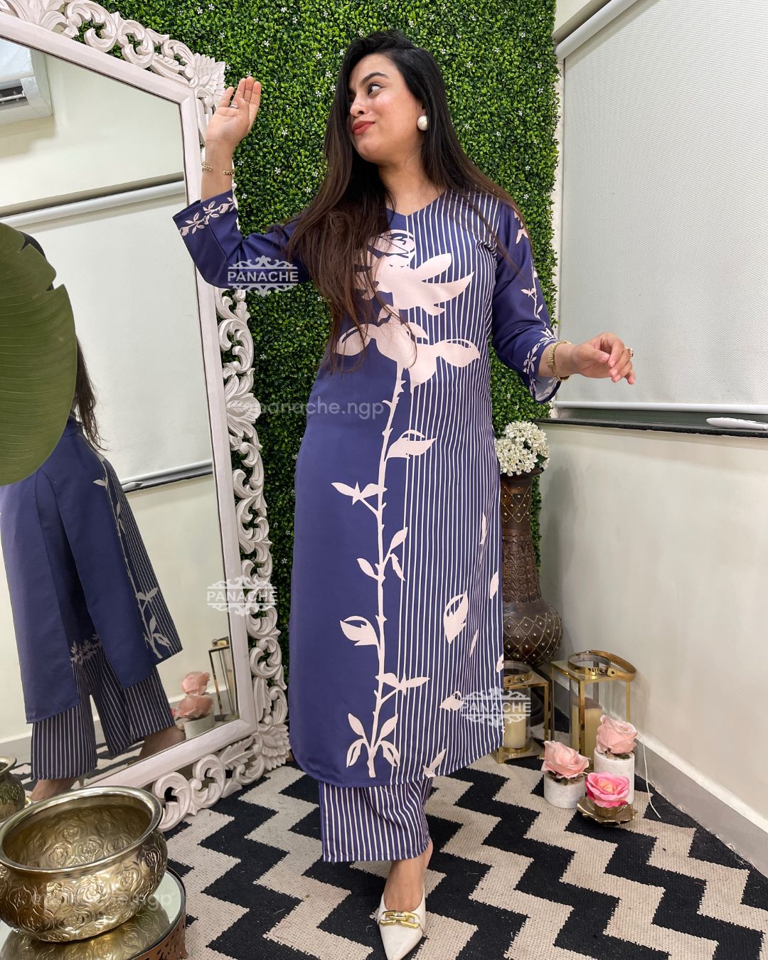 Budget printed suit