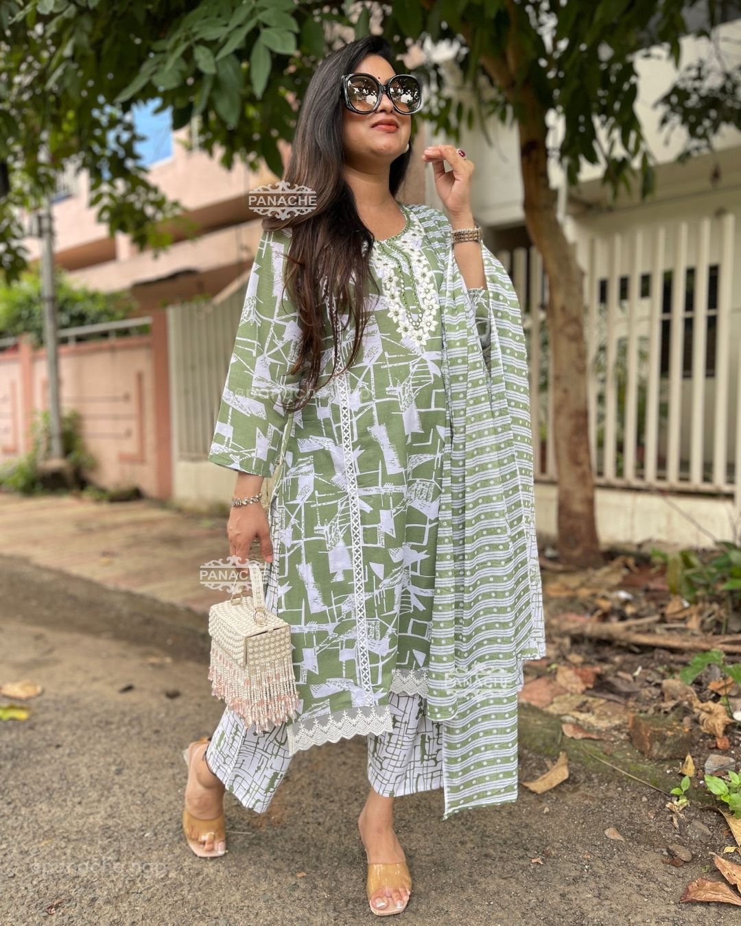 Budget cotton floral set