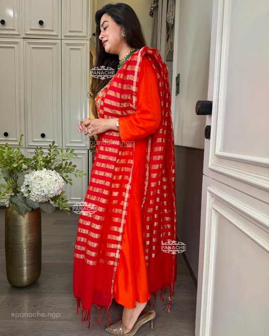 Weaves of orange set