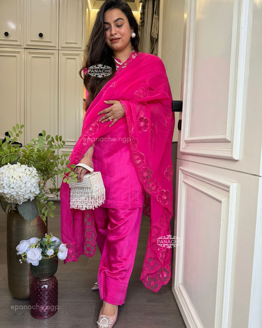 Fuschia farshi set