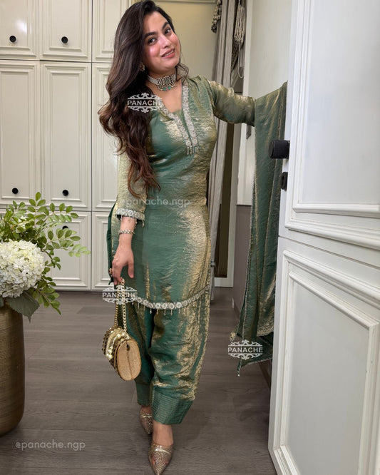 Adaa farshi salwar set