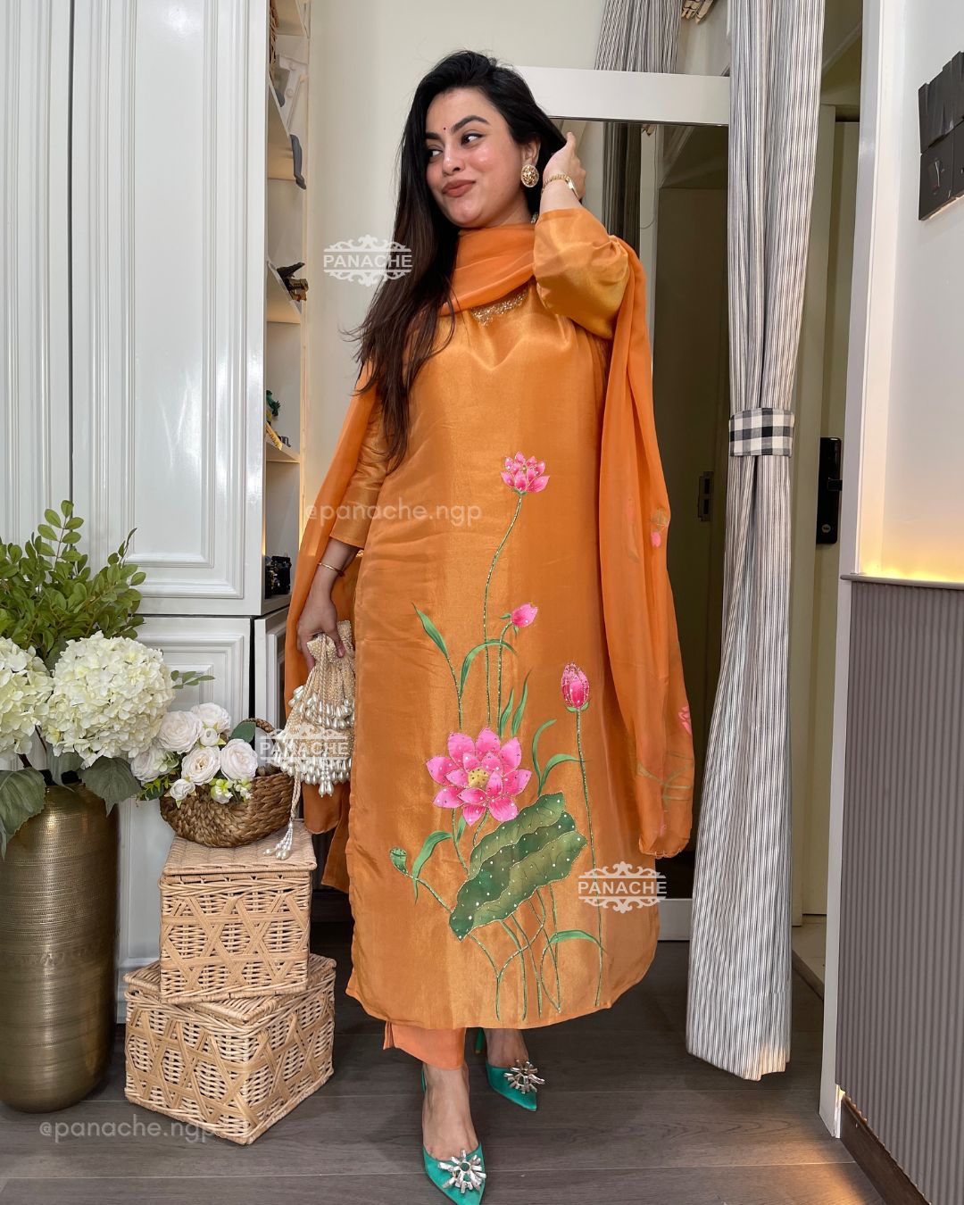 Lotus rust suit set