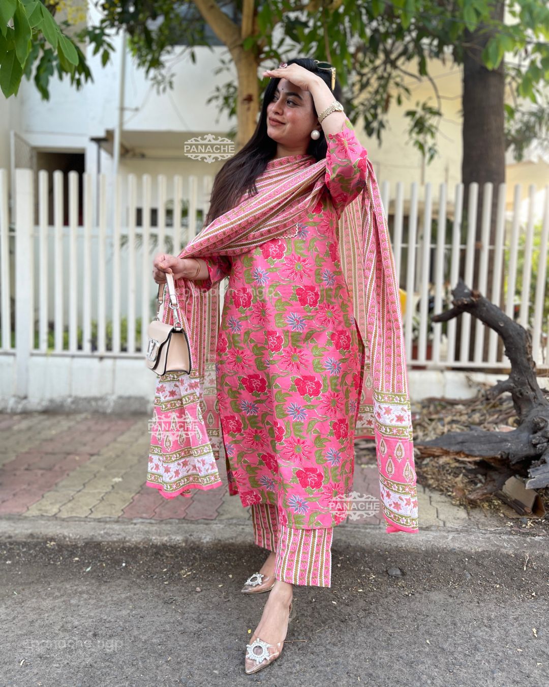 Print in print Barbie pink set