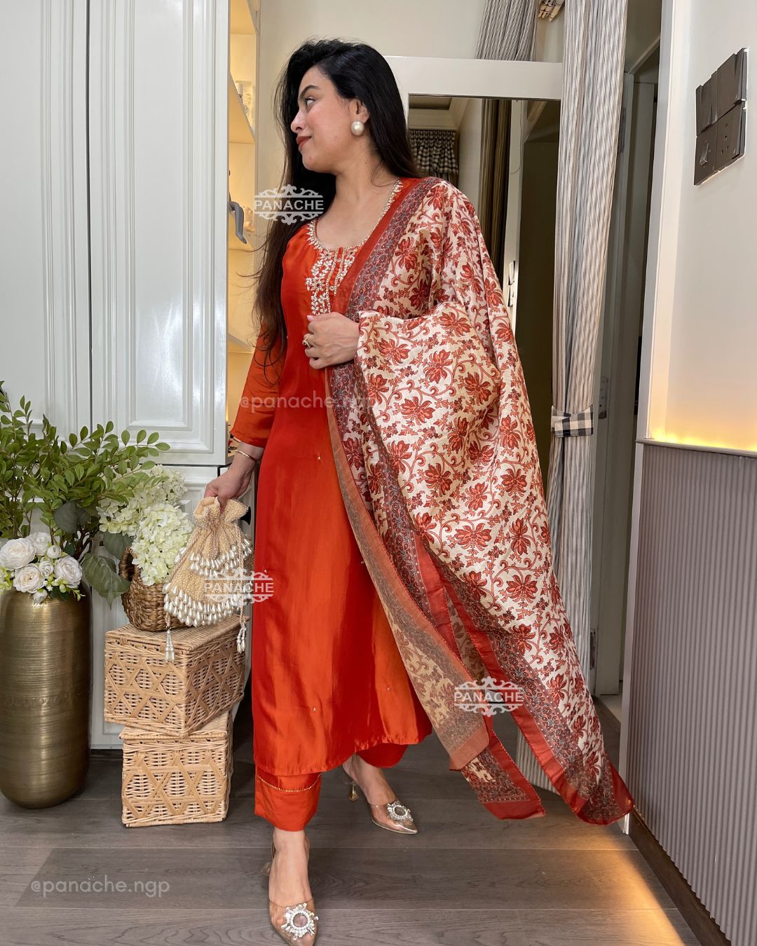 Shades of rust & orange suit