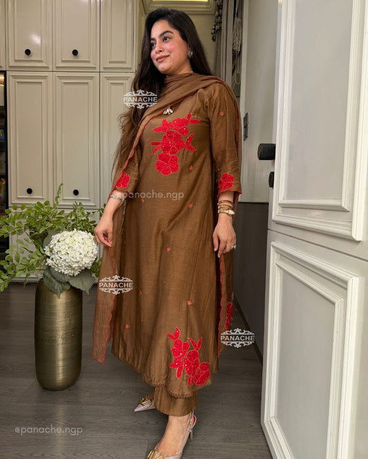 Rose appliqué suits