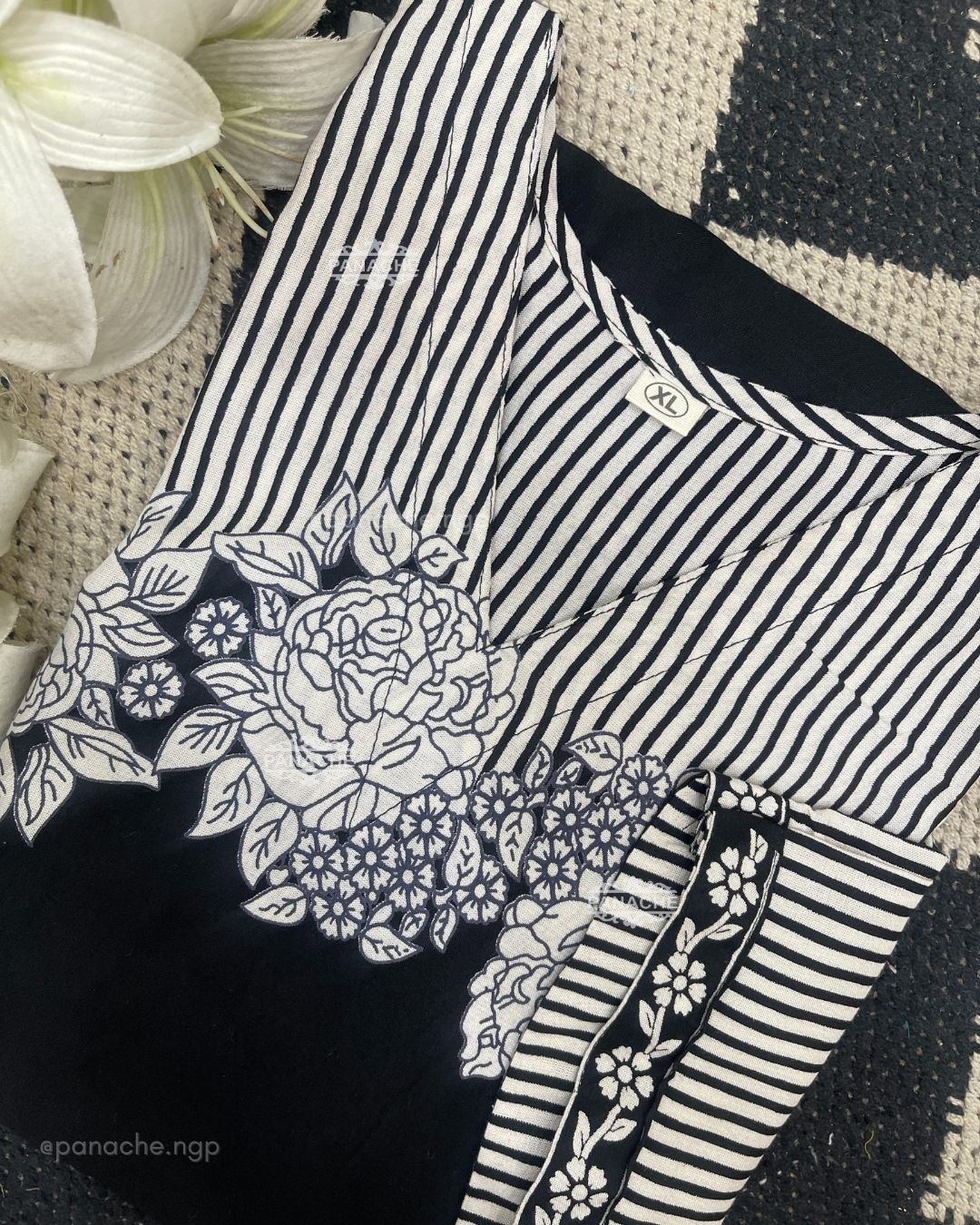 Casual monochrome set