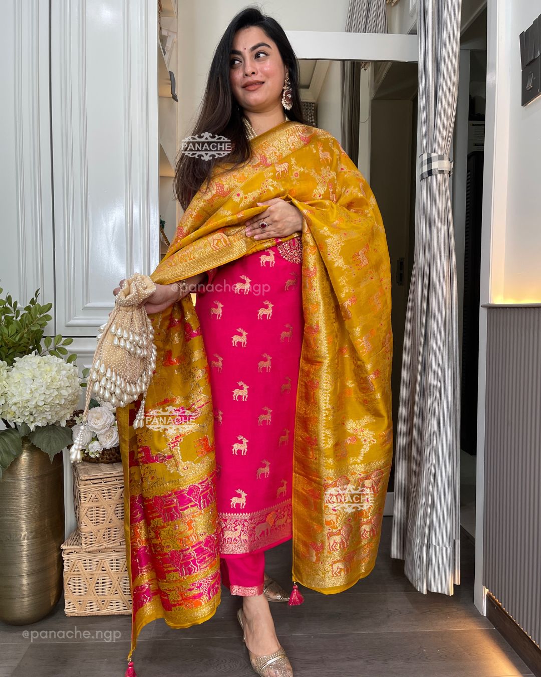 Akshaya zari set
