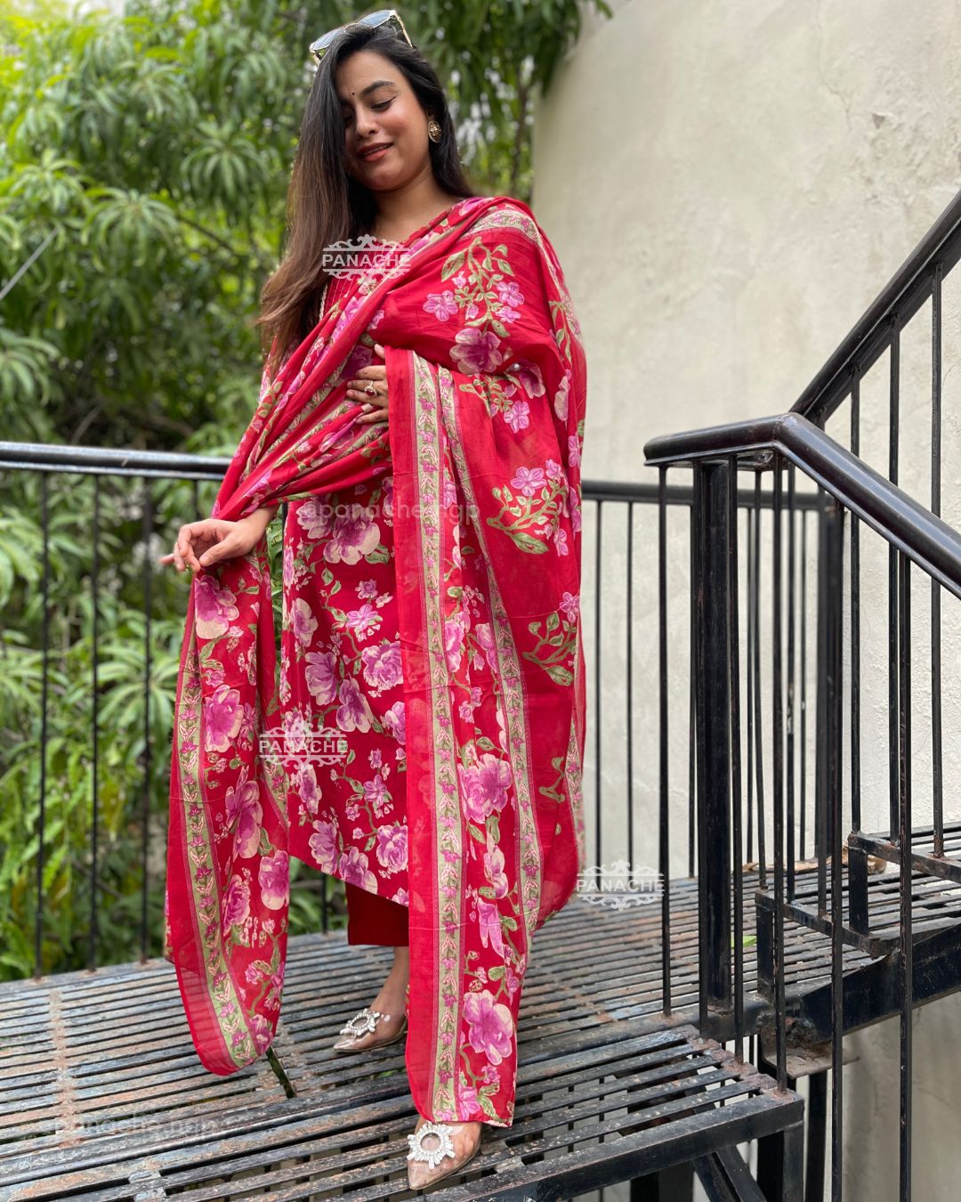 Bright floral summer budget sets