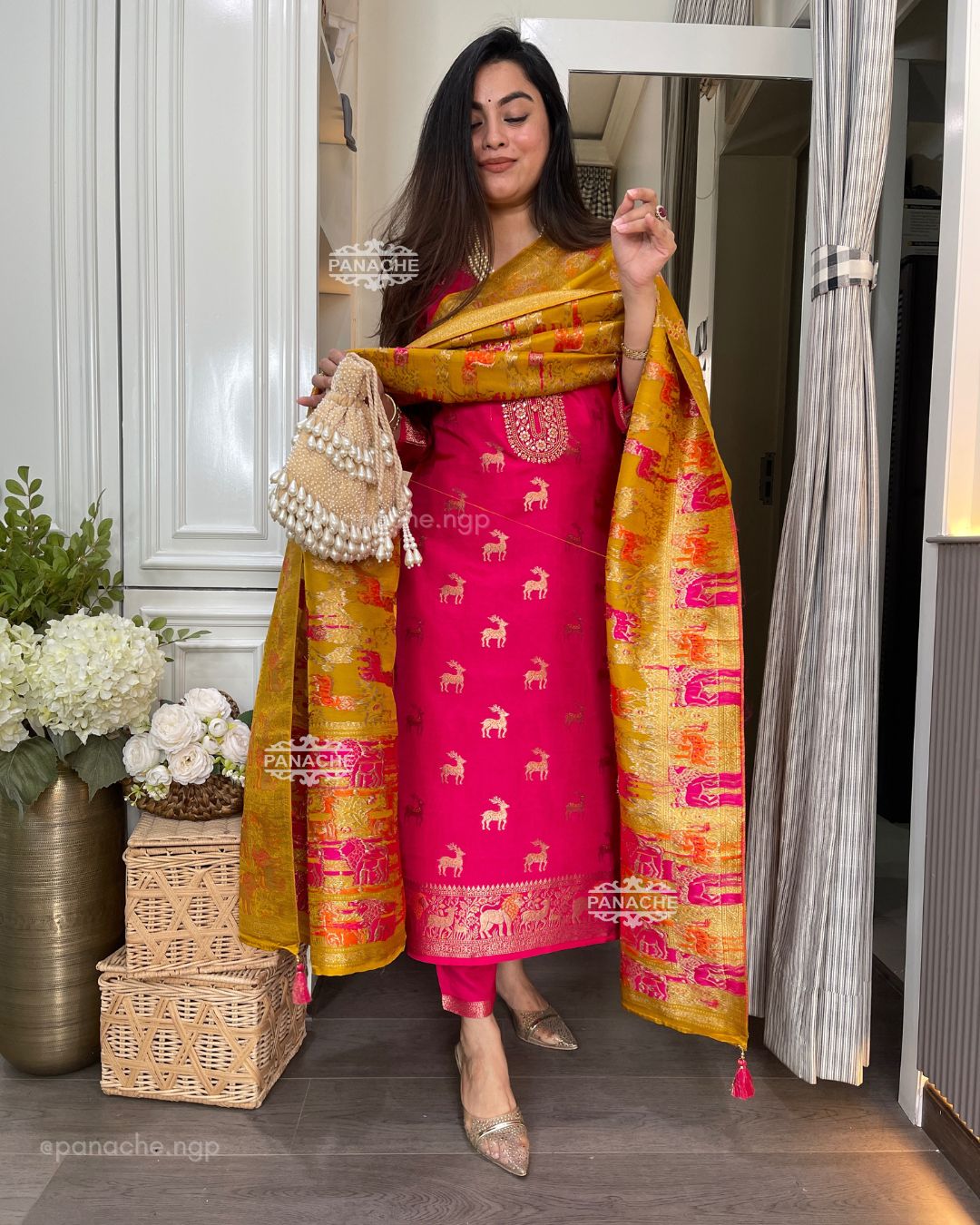 Akshaya zari set