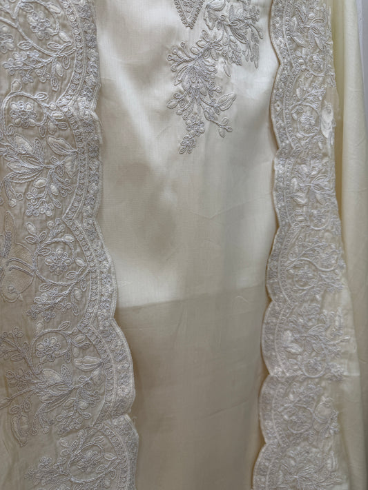 DABKA IVORY SET