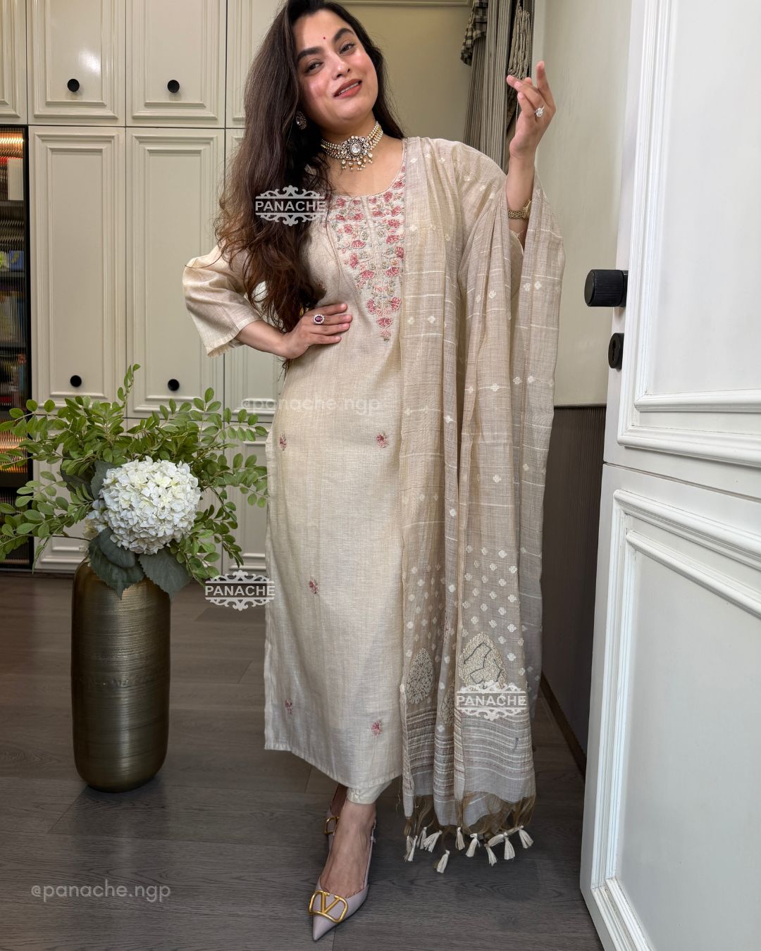 Ivory garden set