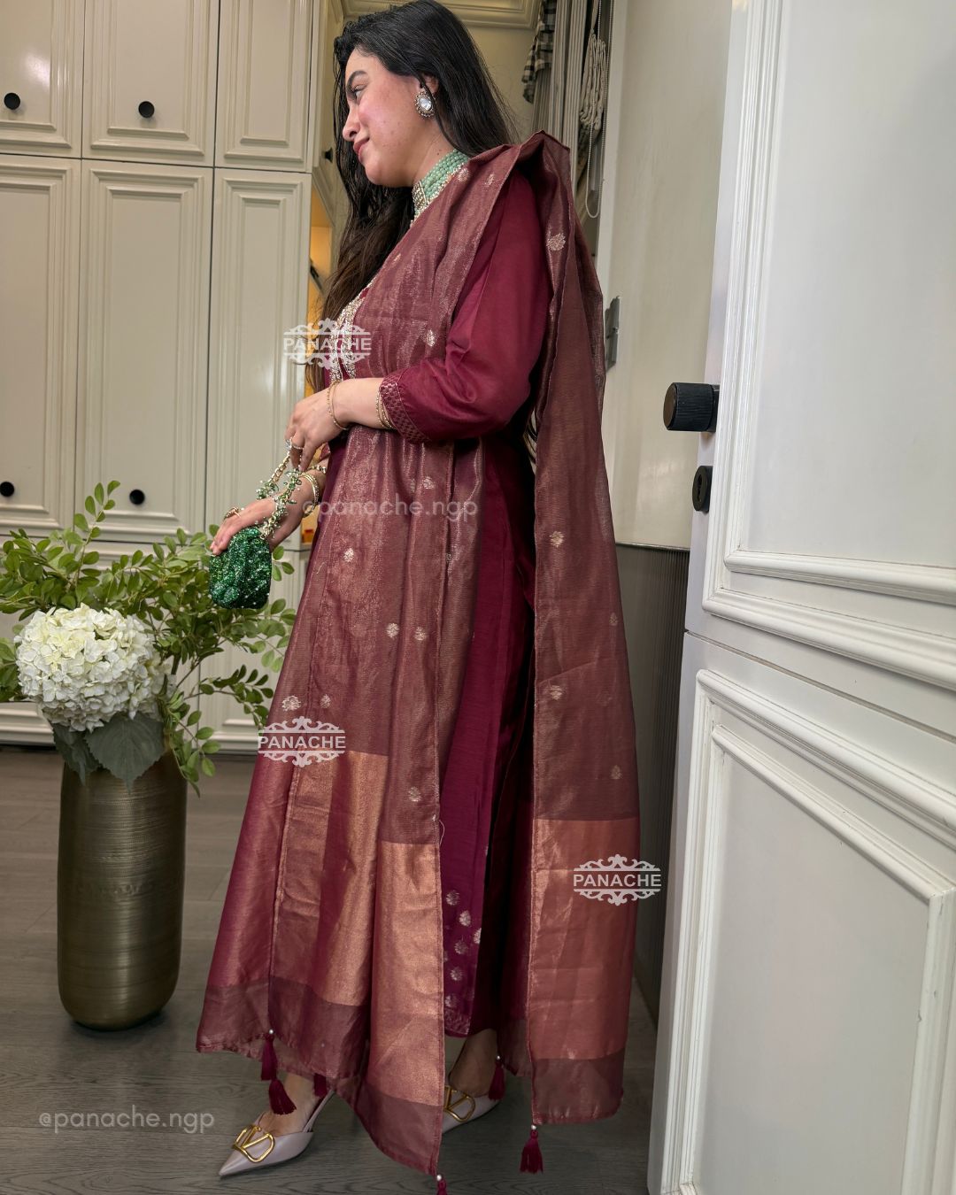 Ishani suit set