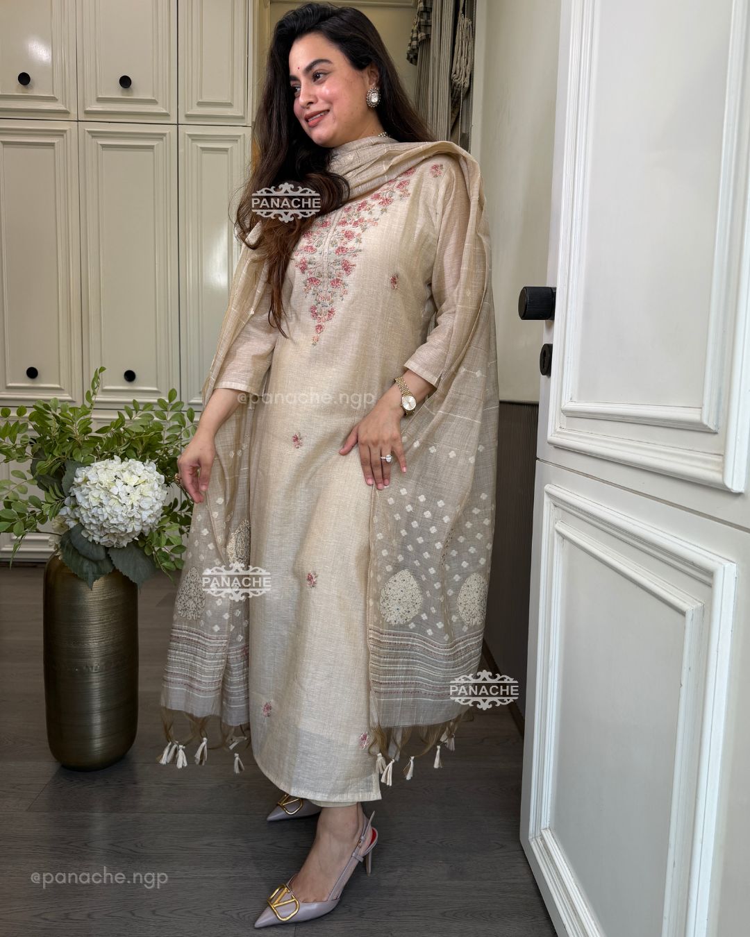 Ivory garden set