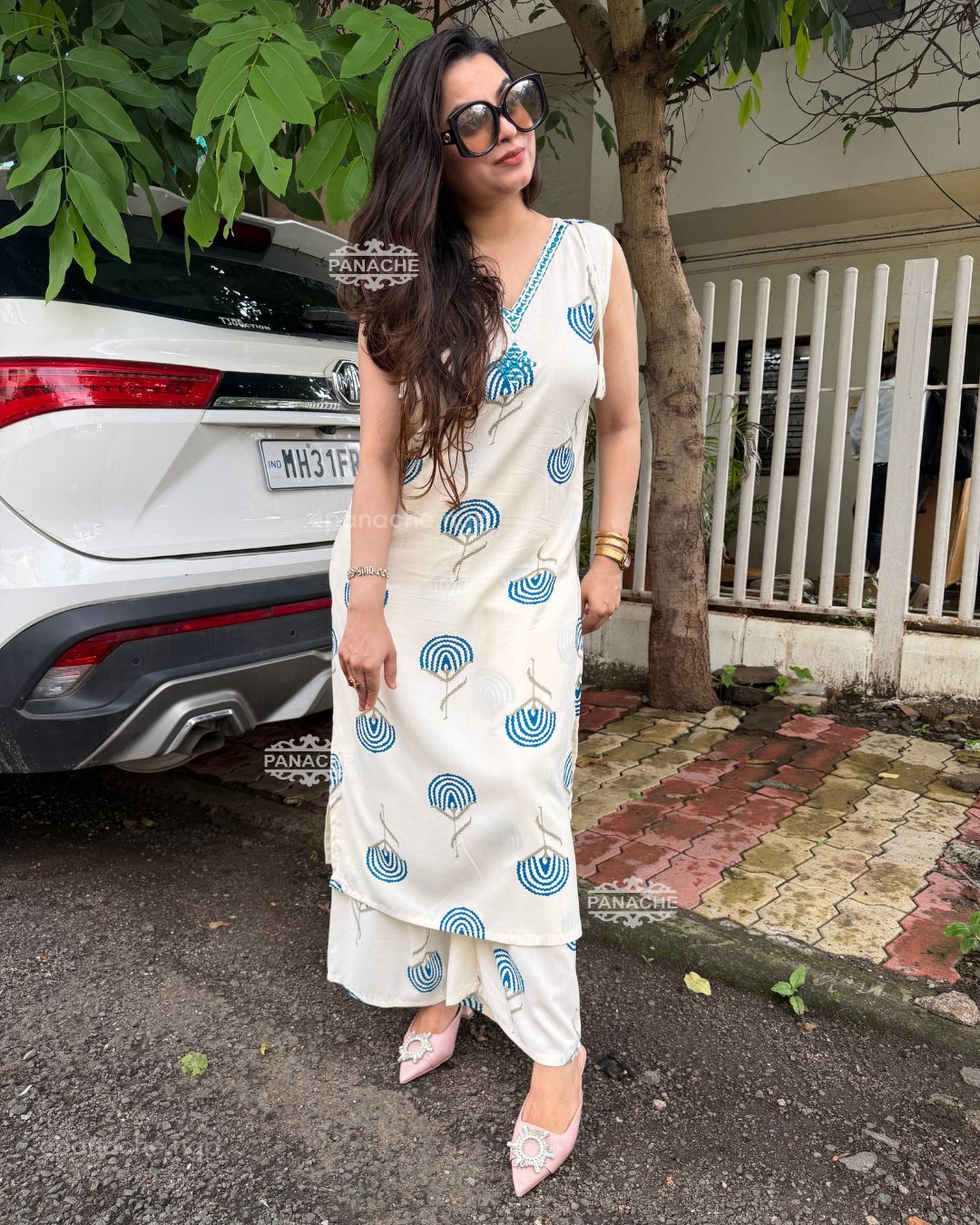 Sleeveless budget set