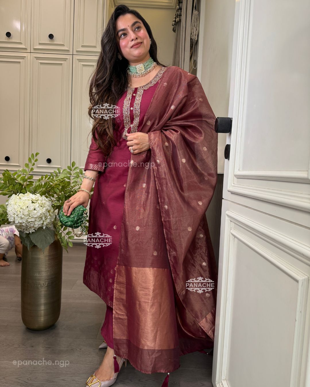 Ishani suit set