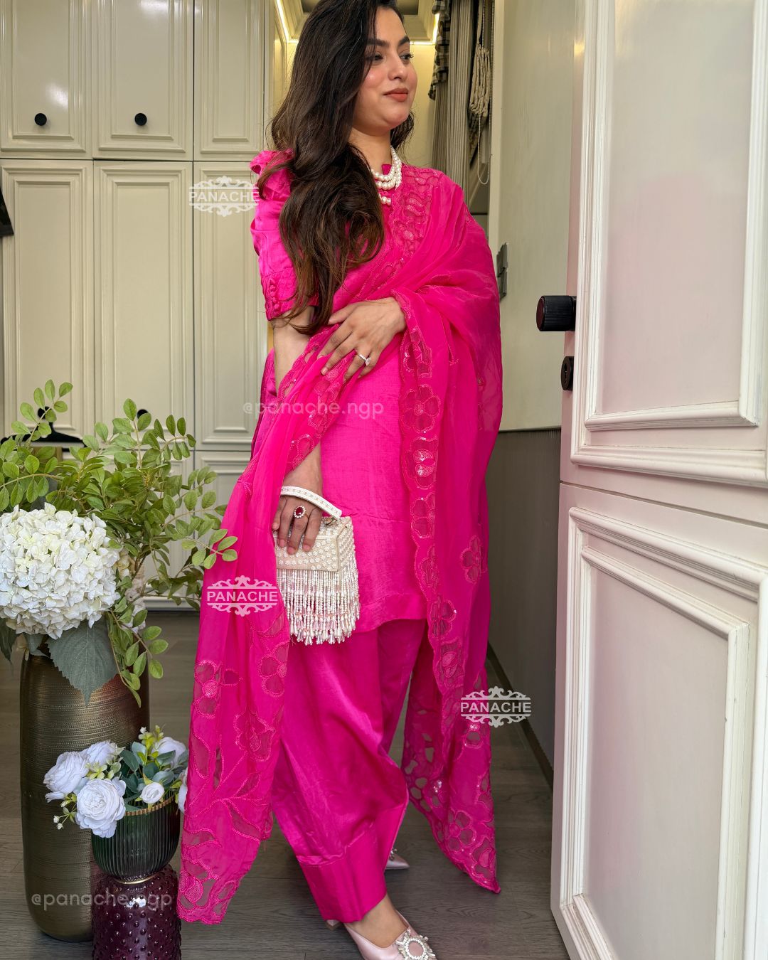 Fuschia farshi set