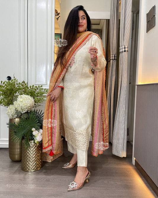 Pret ivory set