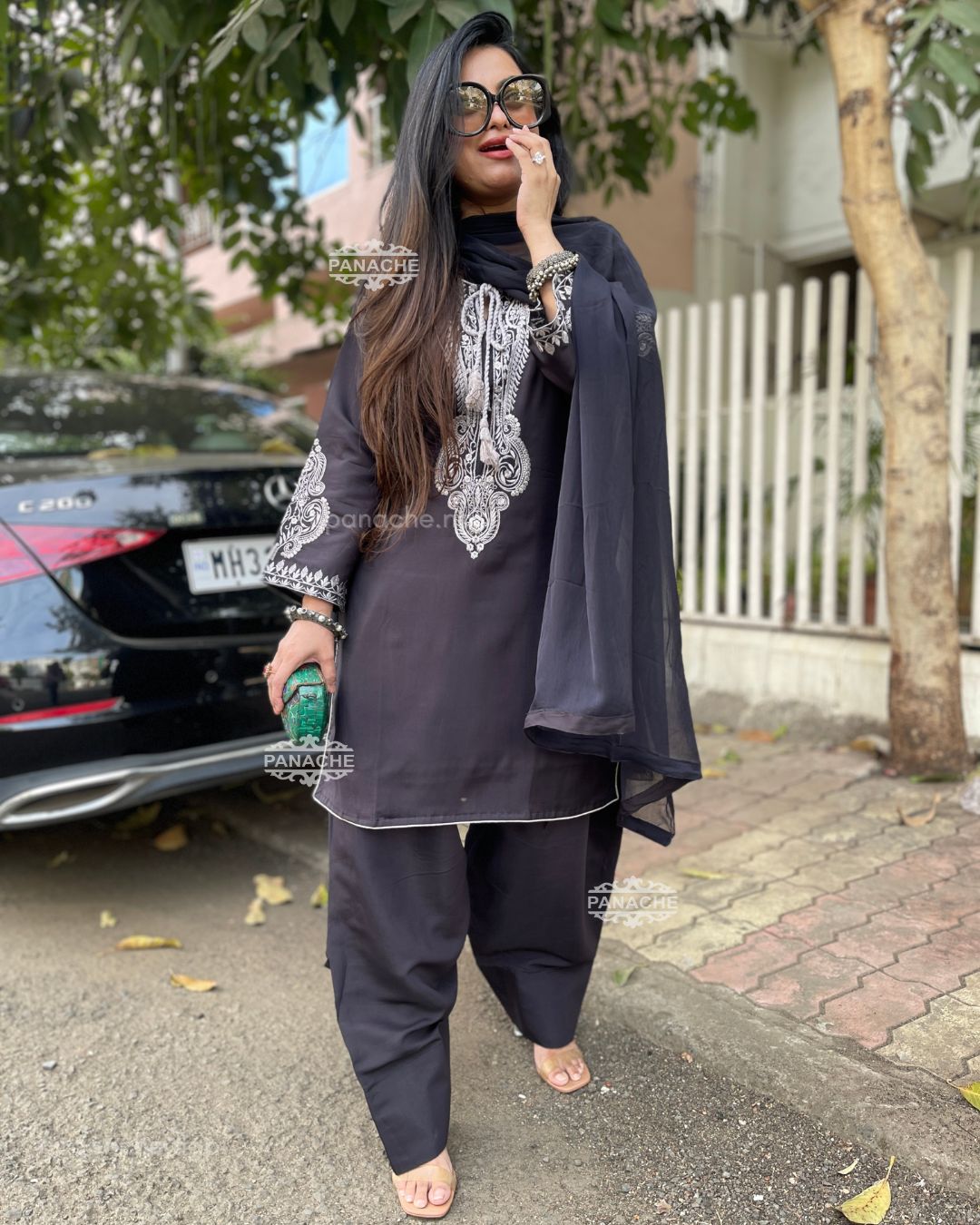 Kajal Farshi suit set