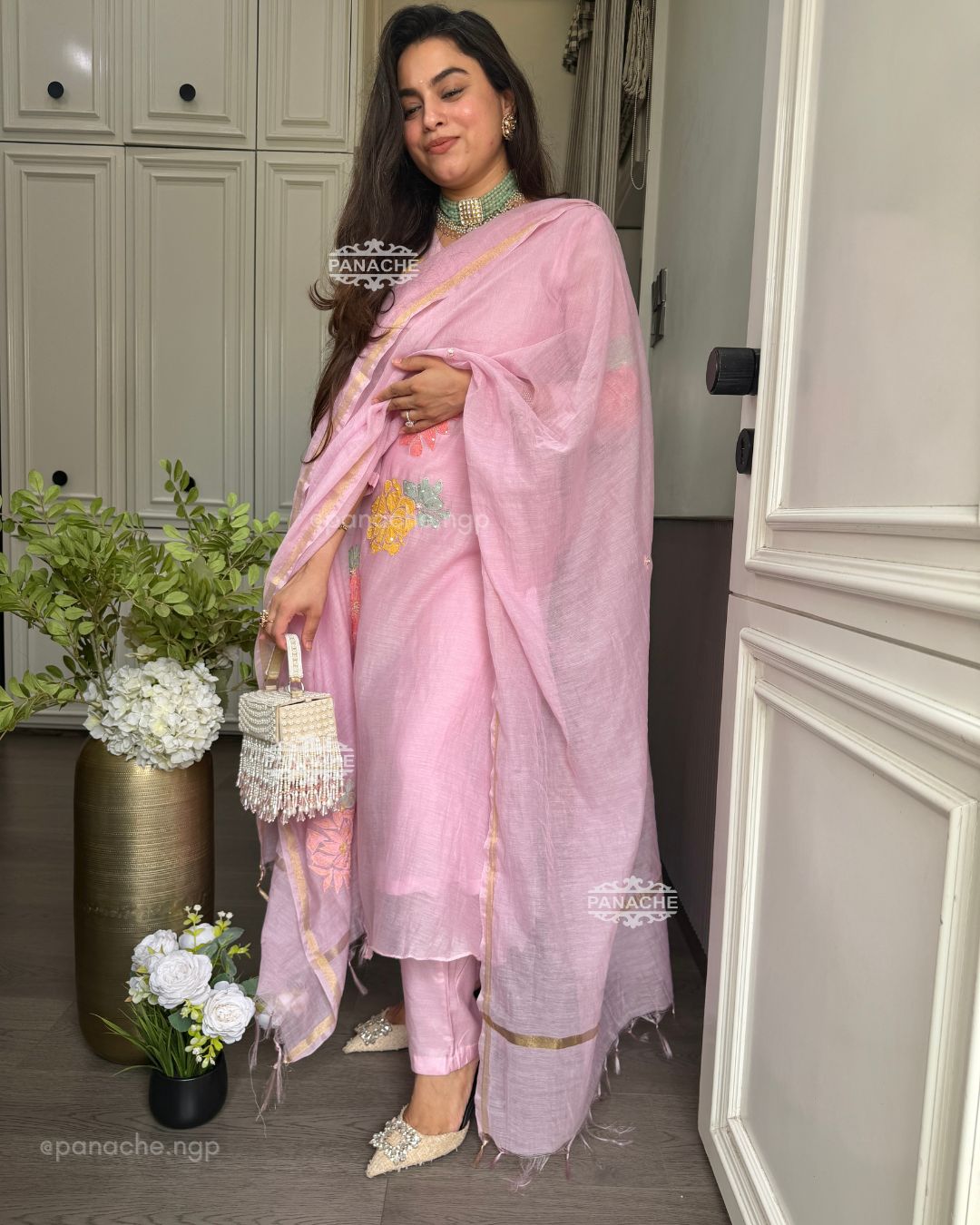 Pastel mul embroidered set