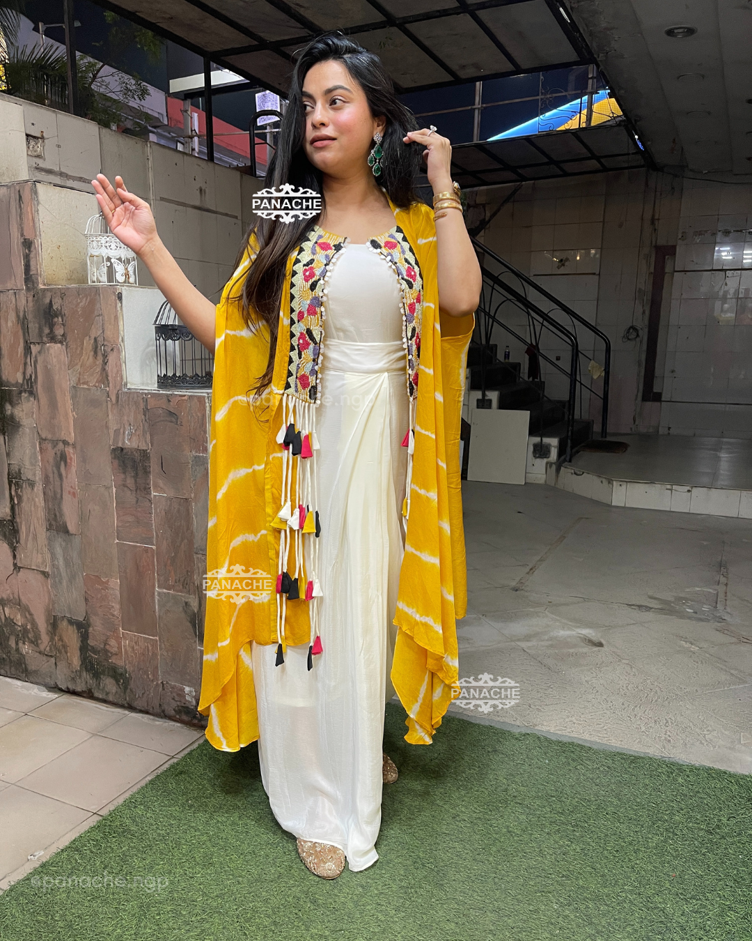 Indowestern cape set