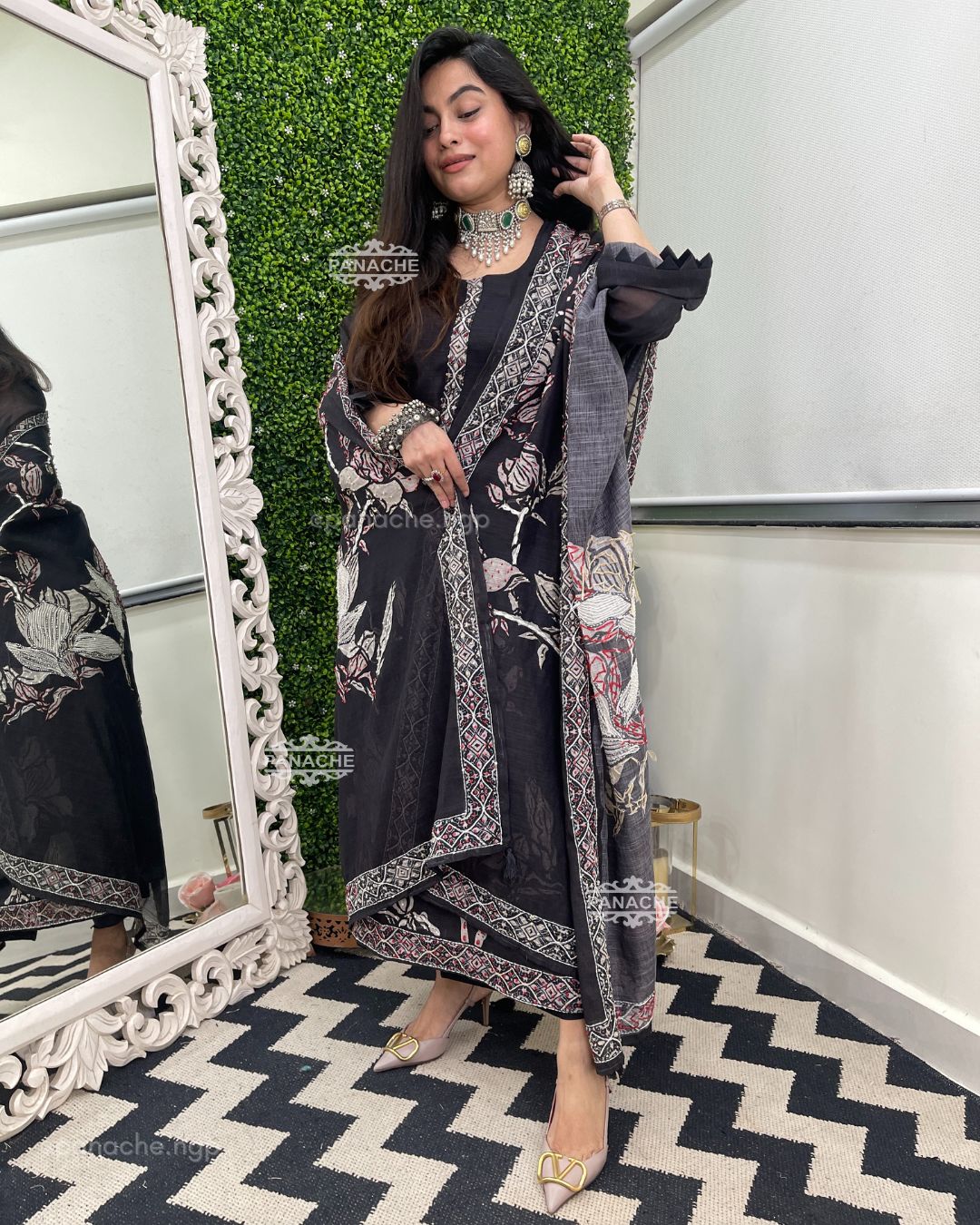 Indira katha suit set