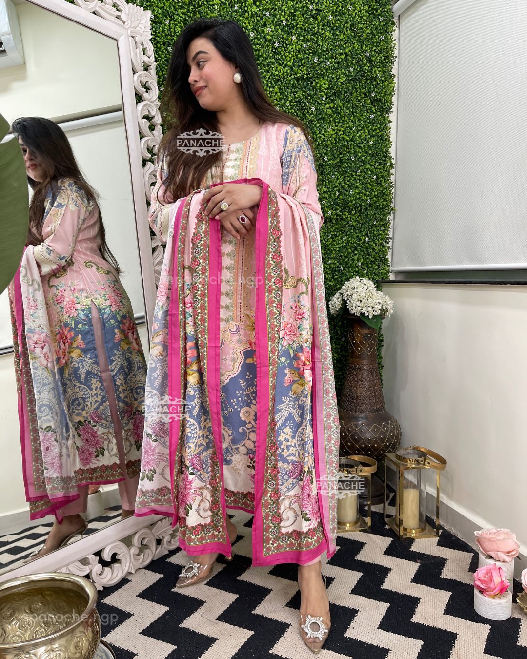 Karachi baby pink set