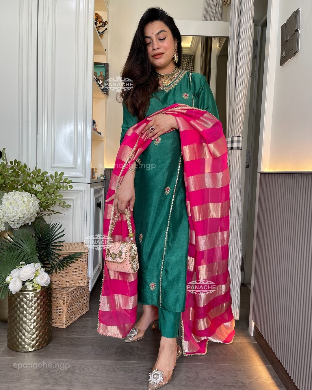 Panha green suit set