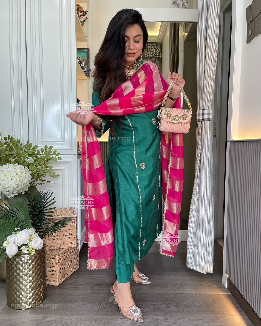 Panha green suit set