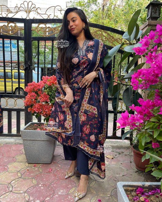 Print in print blue cotton set