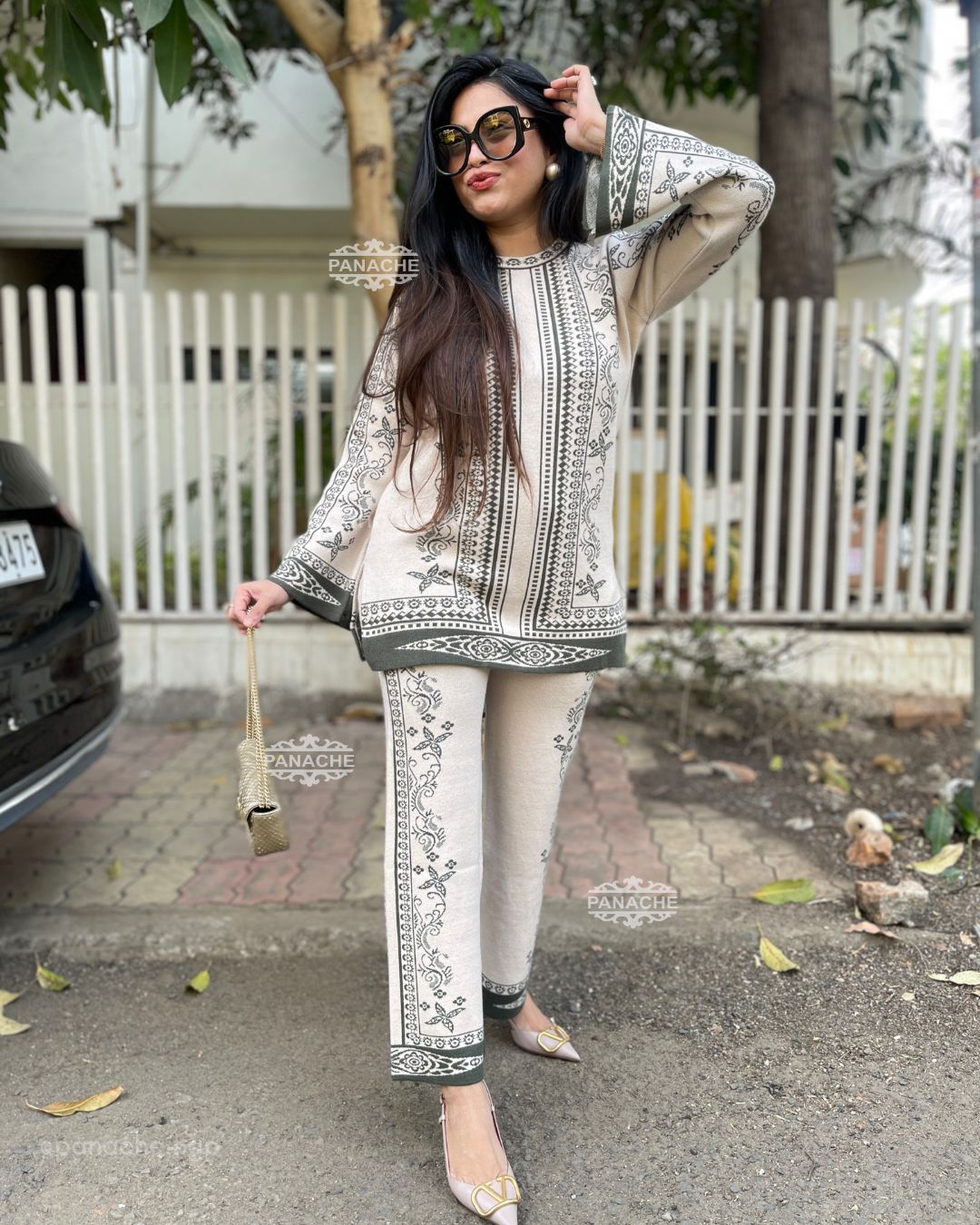 Abstract woollen knitt coord