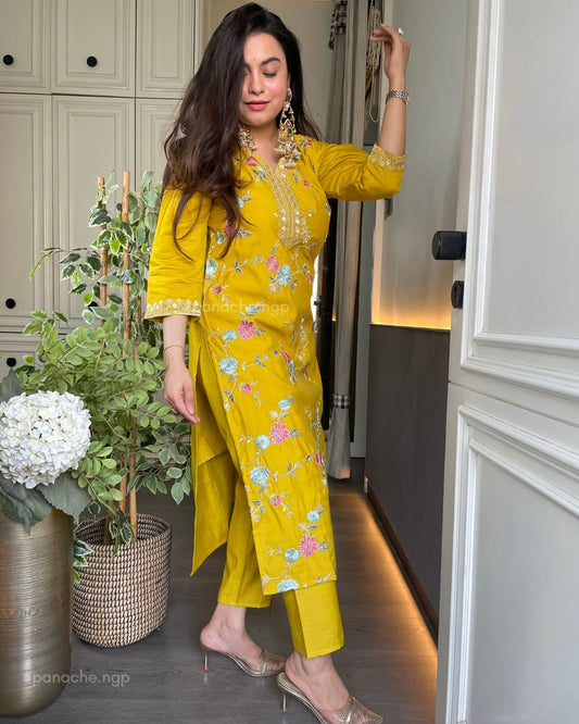 Yellow embroidered set
