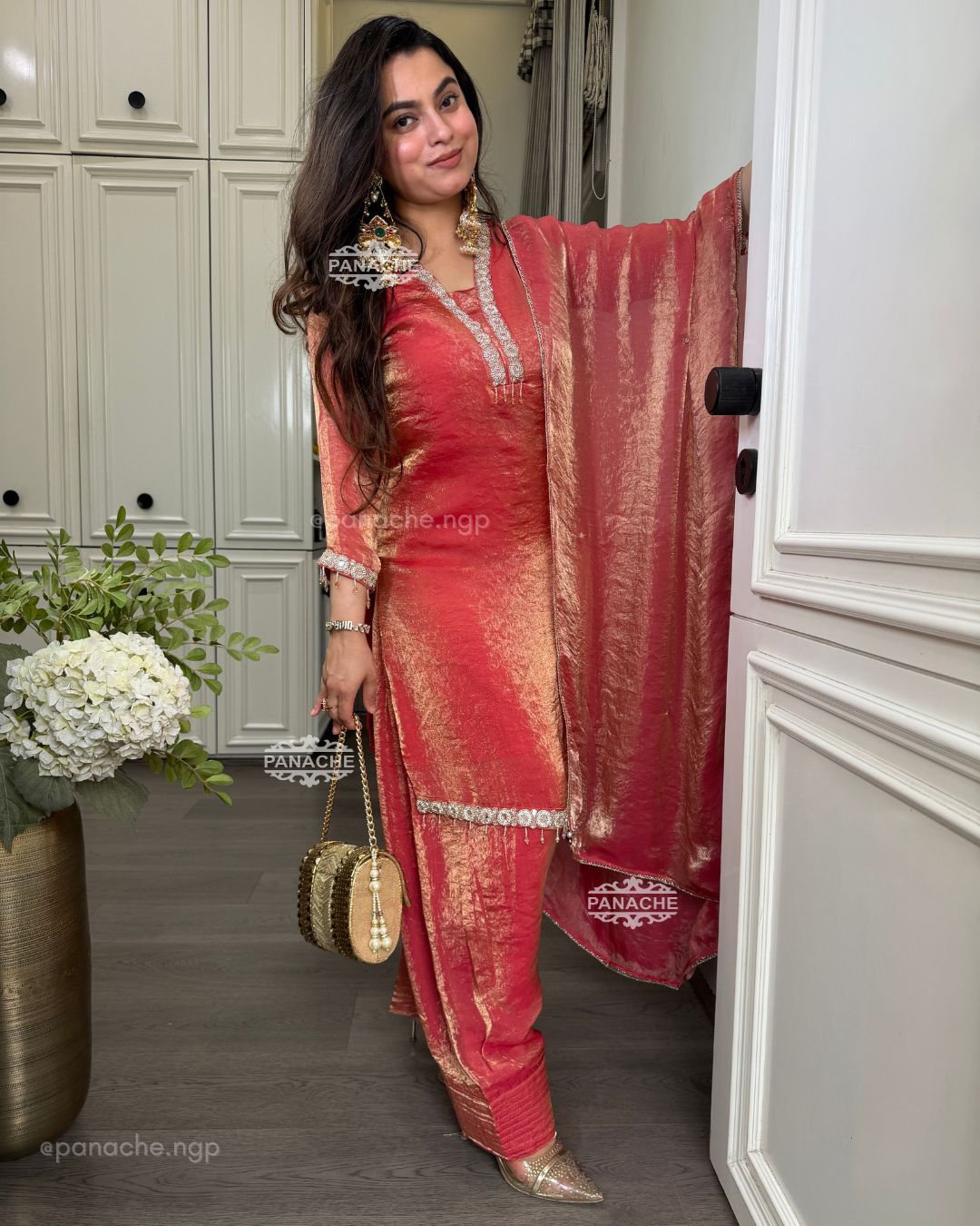 Adaa farshi salwar set