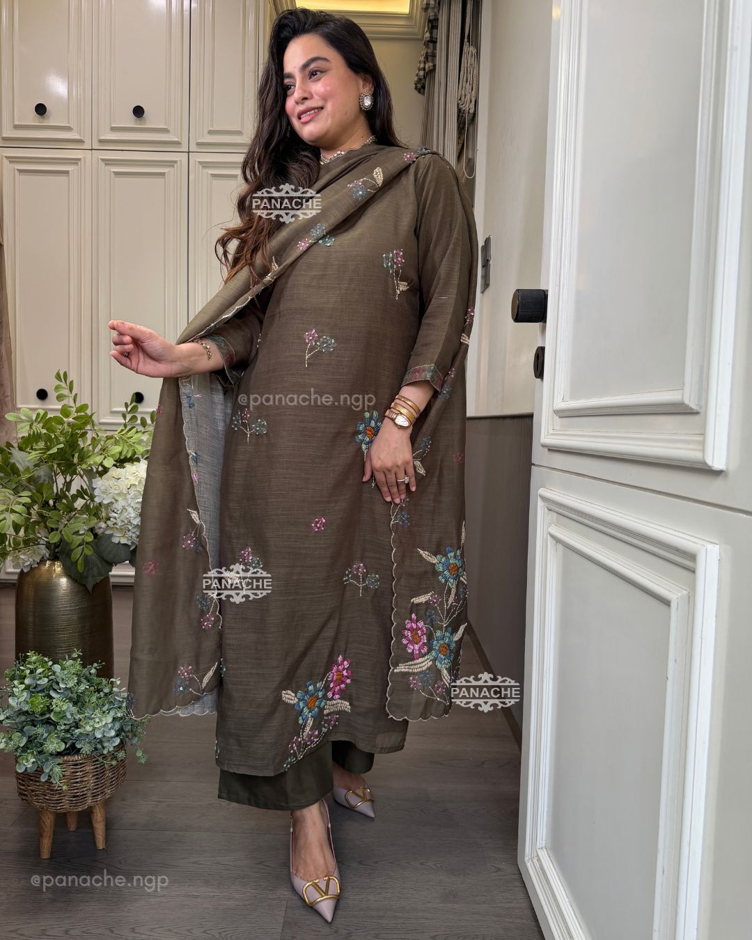 Katha heritage suit set