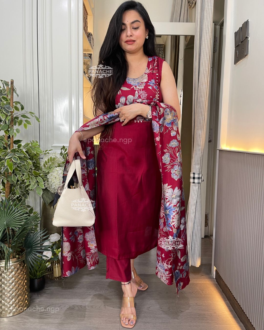 Sleeveless budget daily wear set
