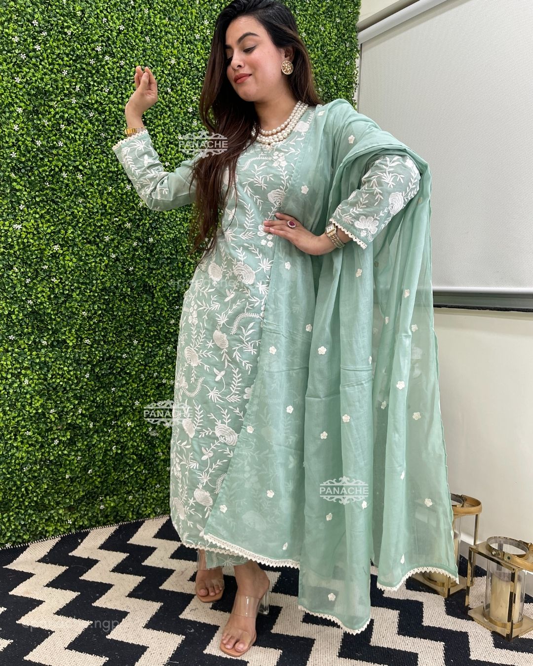 Mint dabka suit set