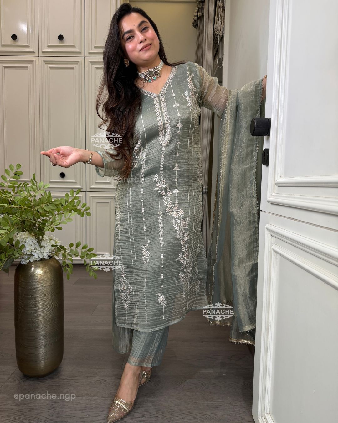 Ruhaan tissue partywear set