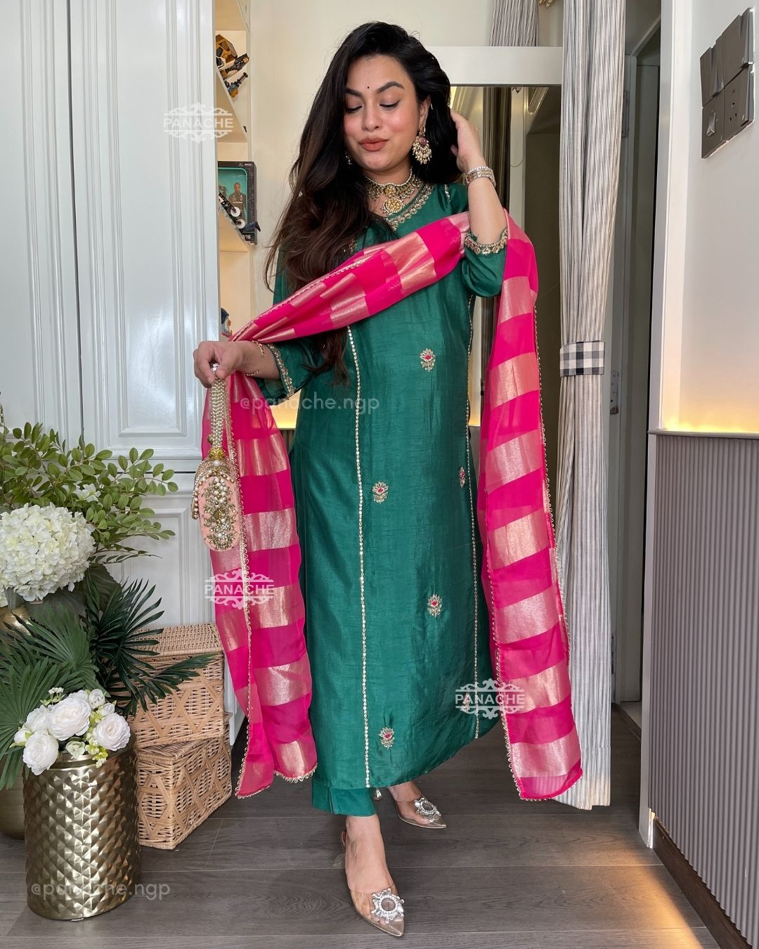 Panha green suit set