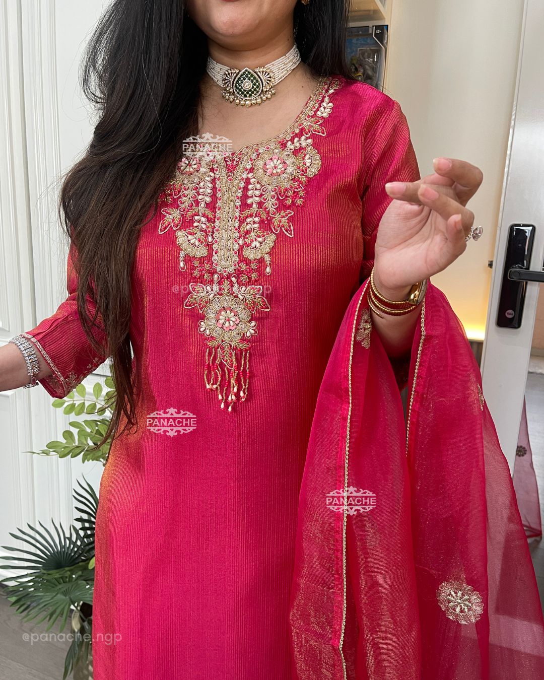 Dhup and chao gajari set