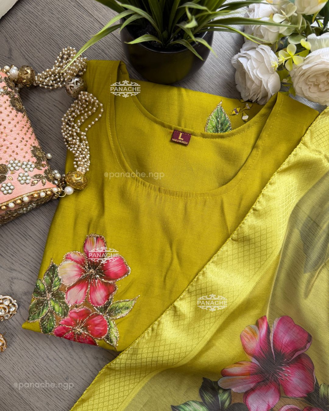 Rose flower set