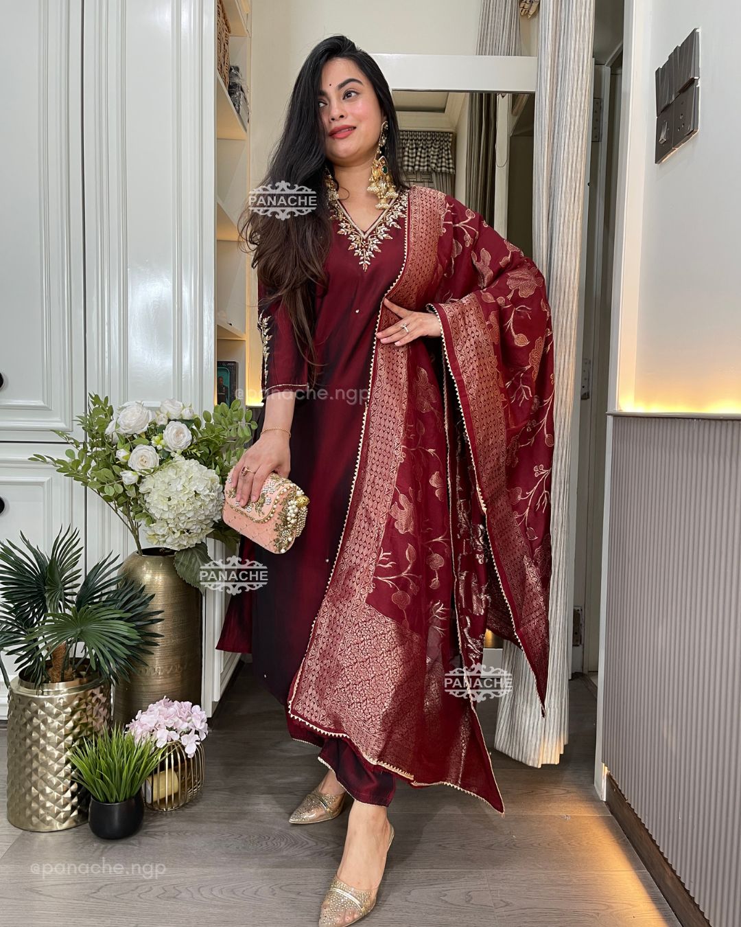 Deep maroon Banarasi set