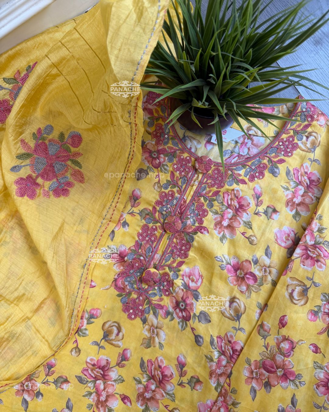 Sunshine farshi set