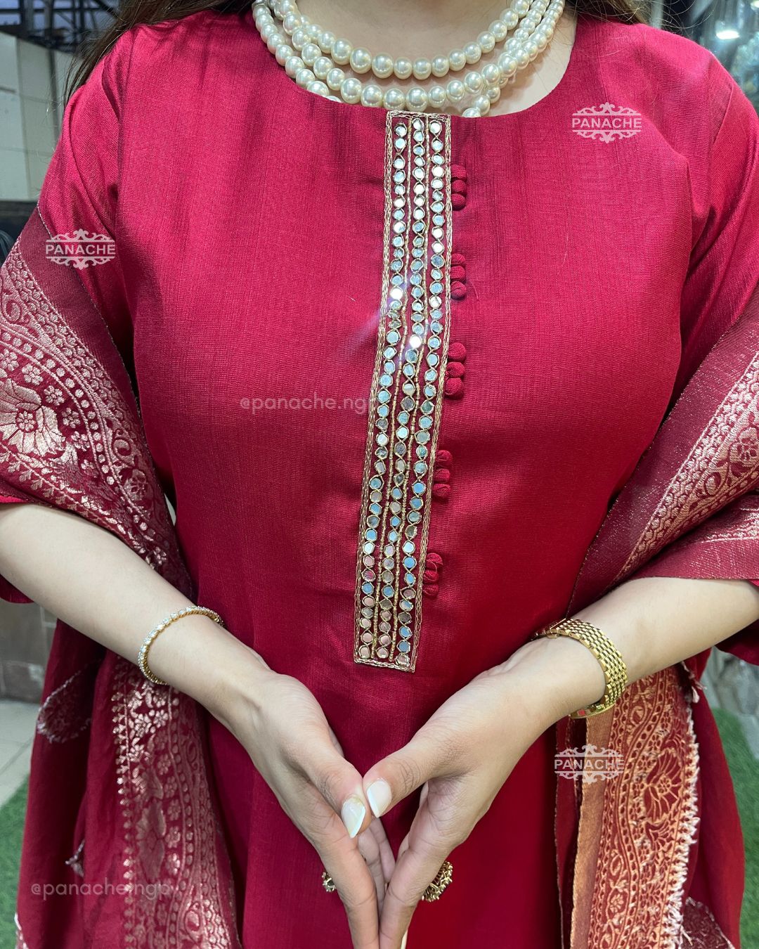 Budget silk set in a sindoor red