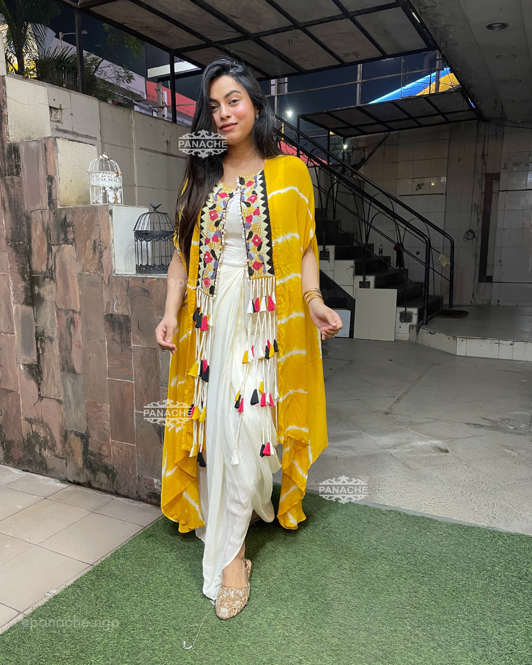 Indowestern cape set