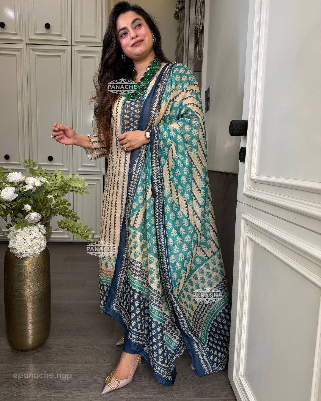 Kaatha ki katha 2.0 sets