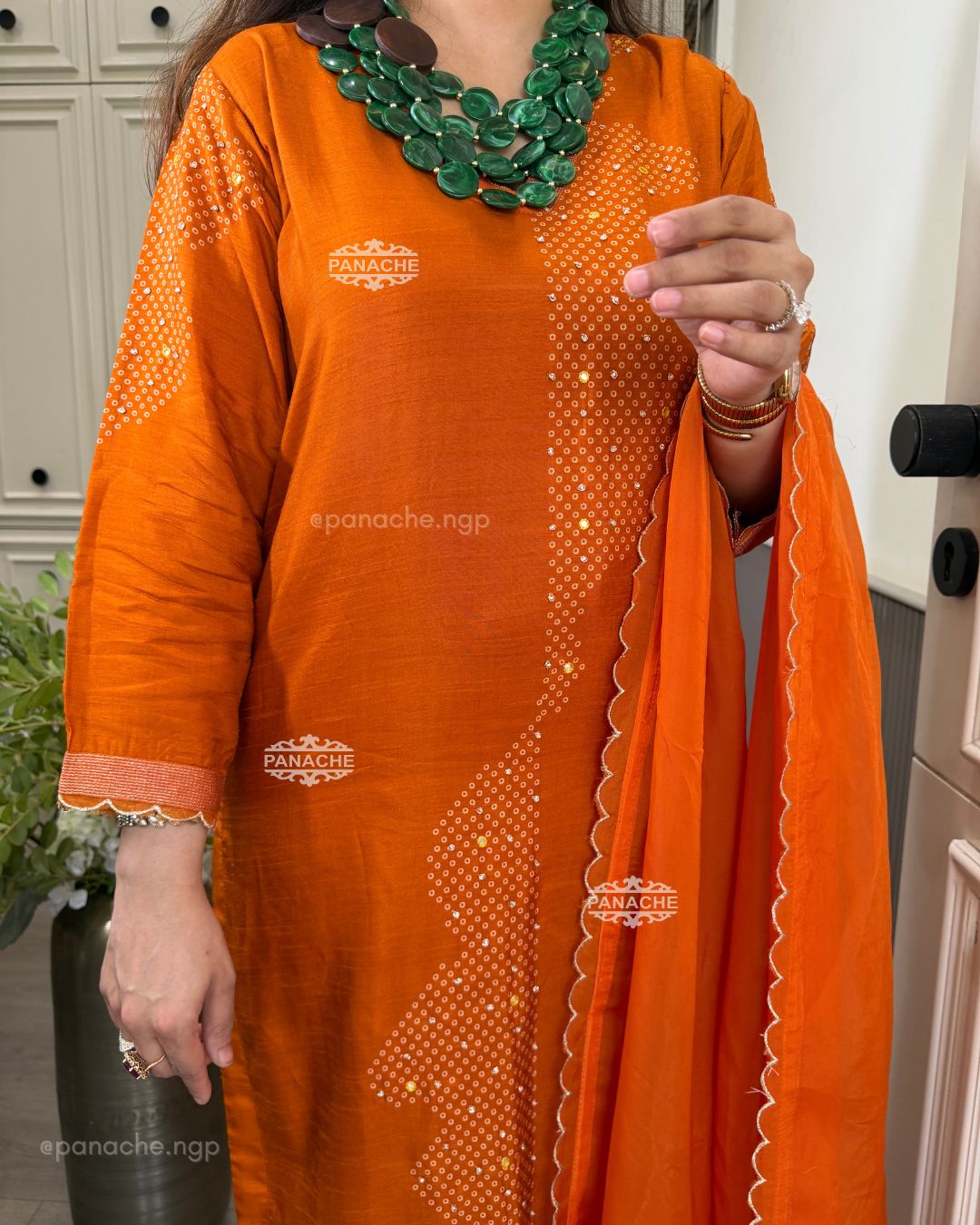 Leher Bandhani suit set