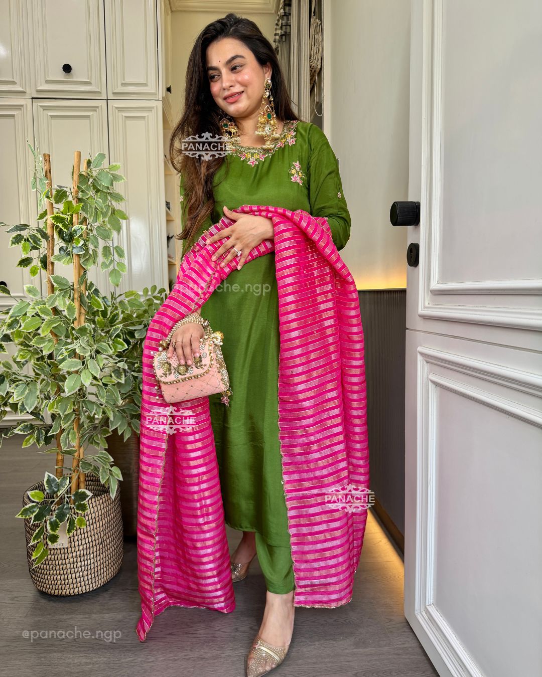 Mehendi gulabo set