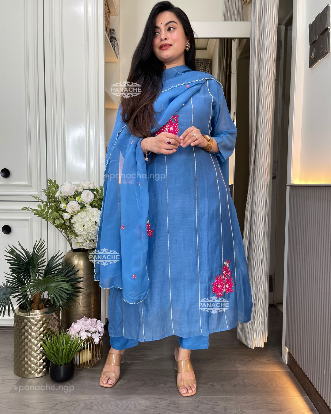 Appliqué floral blue set